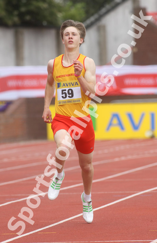 Joe Robertshaw (Northumberland) Inter Boys 400 metres, 2011 Aviva English Schools' 81st Track and Field Championships, Gateshead International Stadium